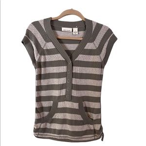 DKNY JEANS Lightweight ShortSleeve Sweater